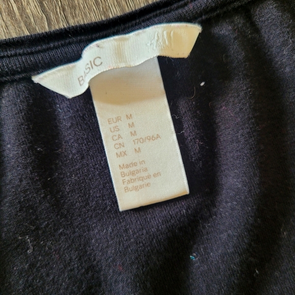 H&M Basic Women's Black Long Sleeve Top - Picture 2 of 4